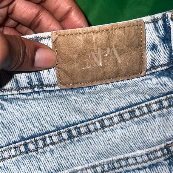 Zara Denim Distressed Women's Shorts size 4 - Picture 4 of 9